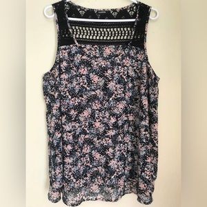 Torrid 0 Top